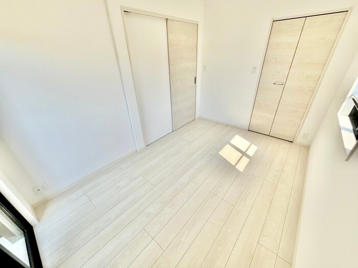 物件内観写真8　(居室)
