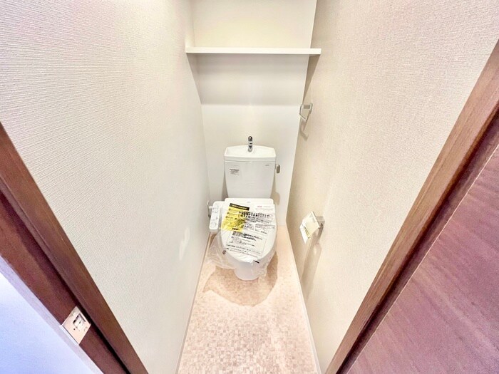 物件内観写真14　(トイレ)