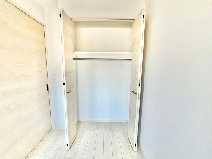 物件内観写真16　(収納)