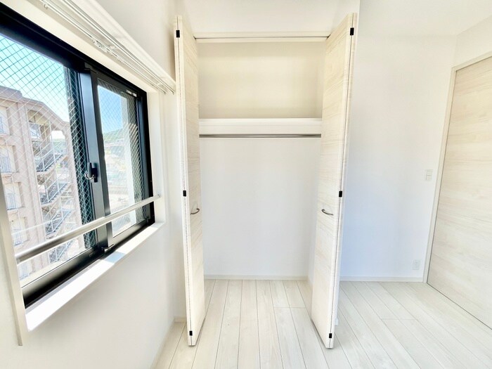 物件内観写真16　(収納)