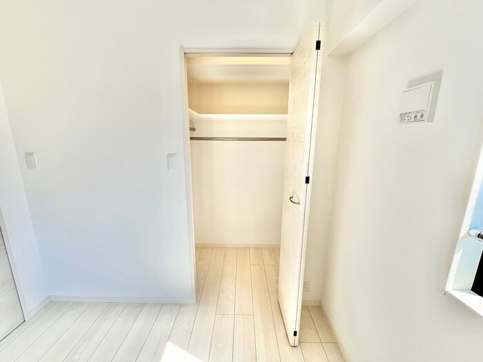 物件内観写真16　(収納)