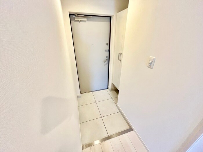 物件内観写真20　(玄関)