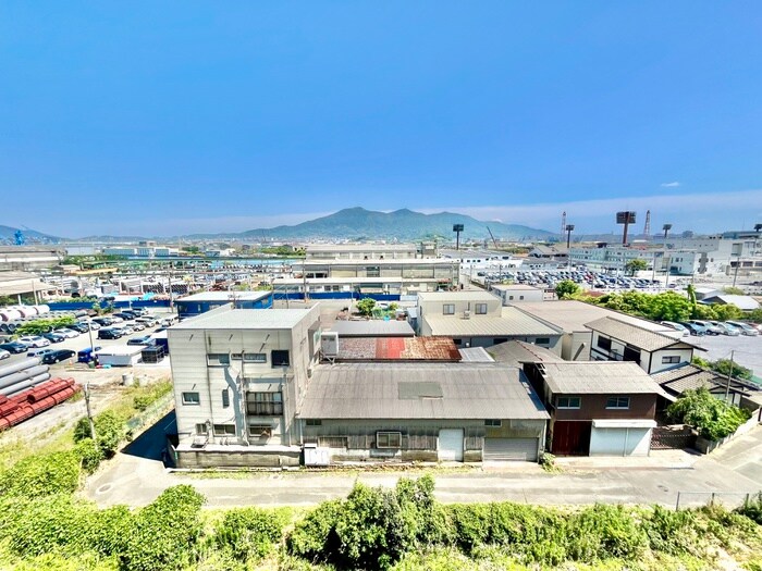 物件内観写真22　(室内からの展望)