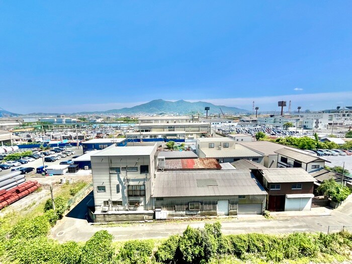 物件内観写真22　(室内からの展望)