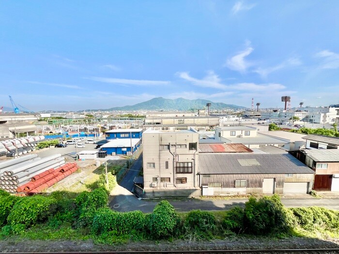 物件内観写真22　(室内からの展望)