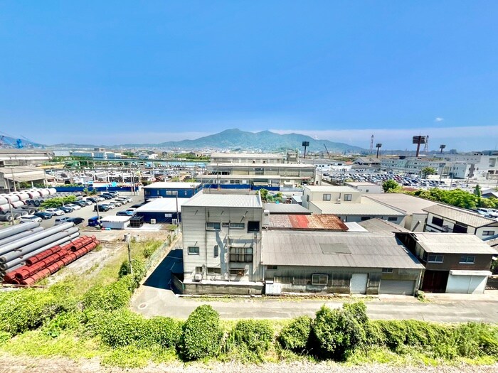 物件内観写真22　(室内からの展望)