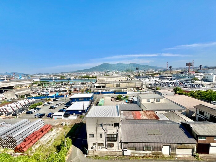 物件内観写真22　(室内からの展望)