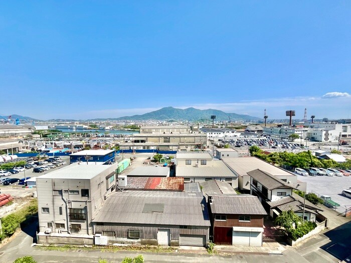 物件内観写真22　(室内からの展望)