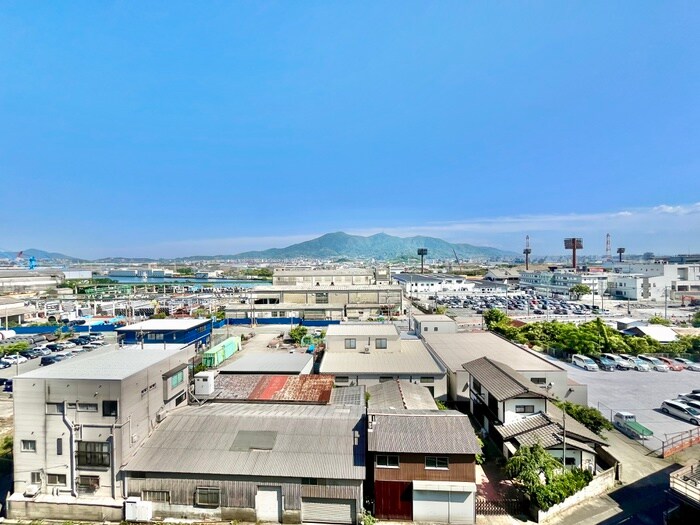 物件内観写真22　(室内からの展望)