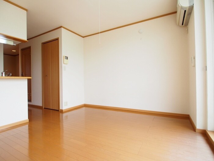 物件内観写真5　(居室)