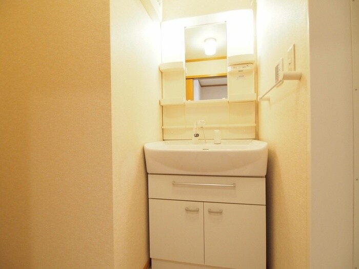 物件内観写真11　(洗面)