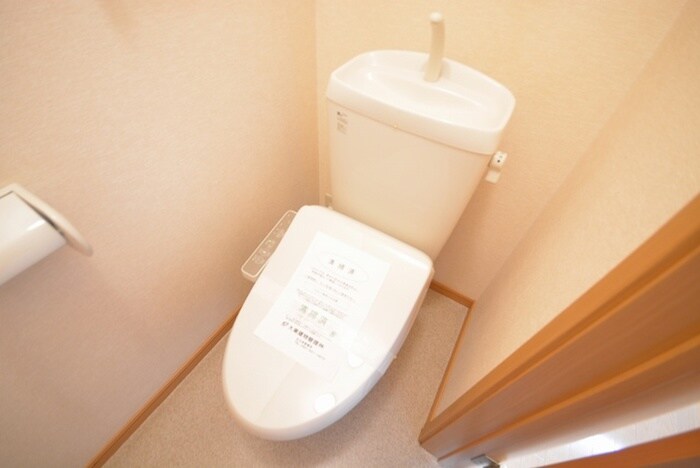 物件内観写真12　(トイレ)