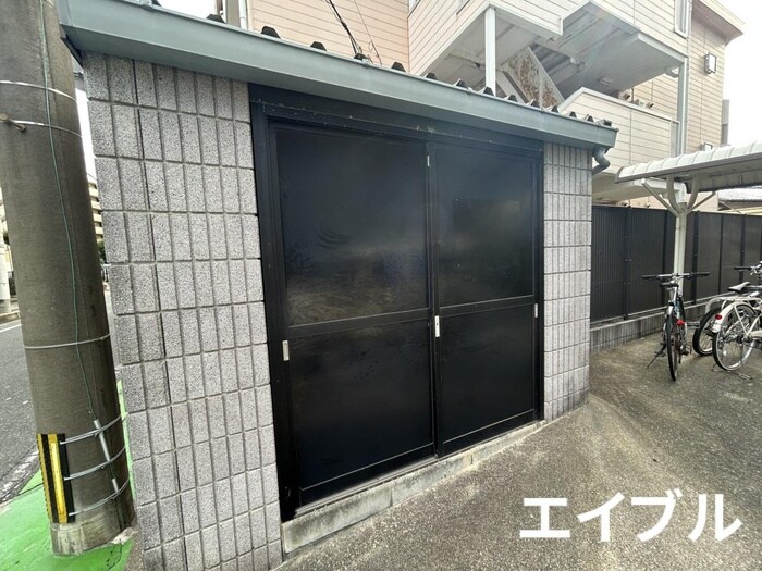 物件外観写真4　(建物設備)