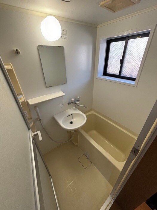 物件内観写真8　(バス／シャワールーム等)