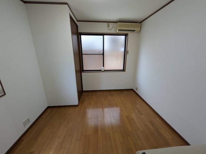 物件内観写真16　(居室)