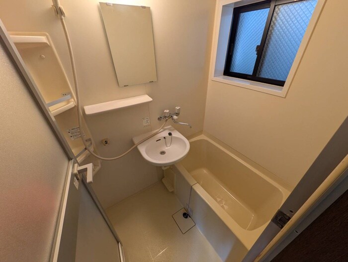 物件内観写真18　(洗面)