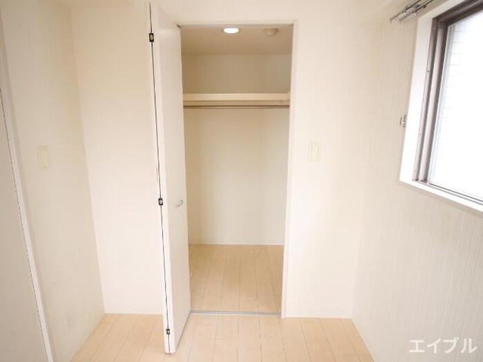 物件内観写真14　(収納)