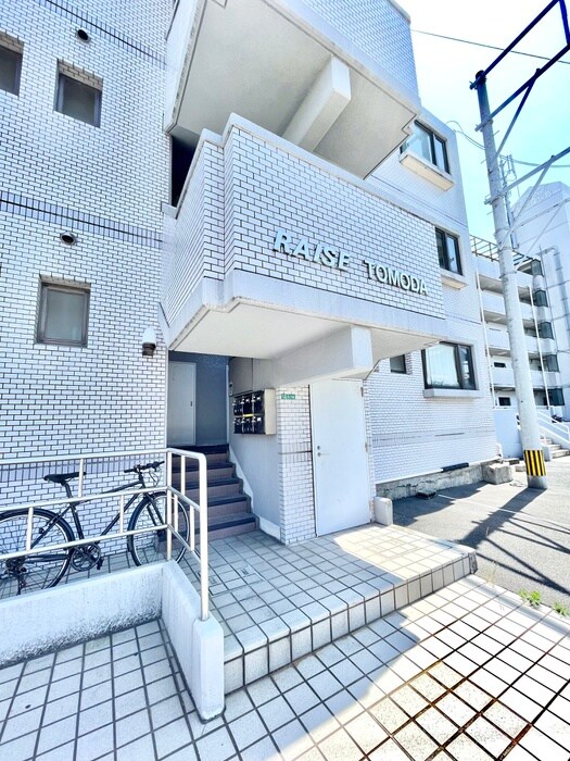 レイズ友田Bの物件外観写真