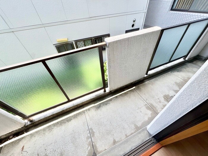 物件内観写真12　(ベランダ・バルコニー)