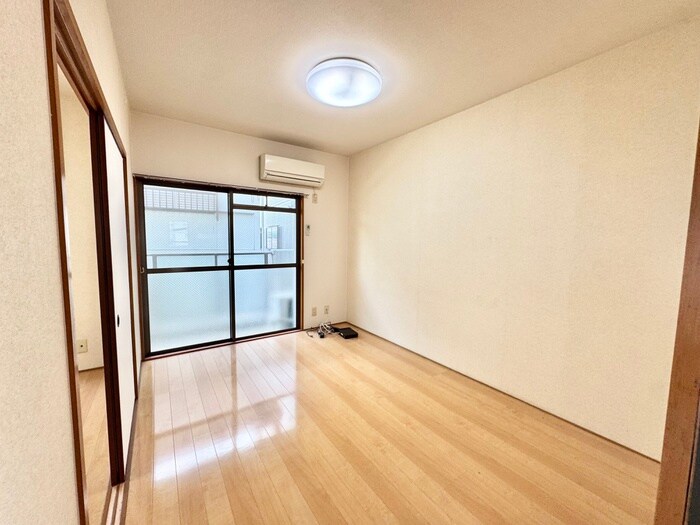 物件内観写真15　(内観写真)