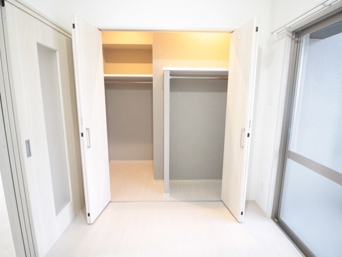 物件内観写真18　(収納)