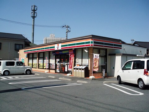 物件外観写真3　(周辺環境)