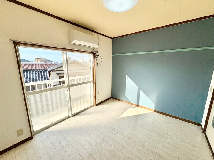 物件内観写真4　(居室)