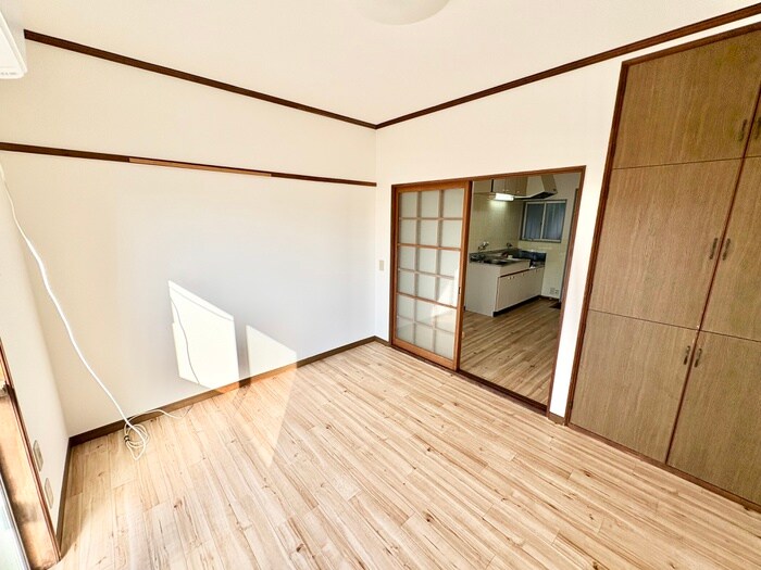 物件内観写真6　(居室)