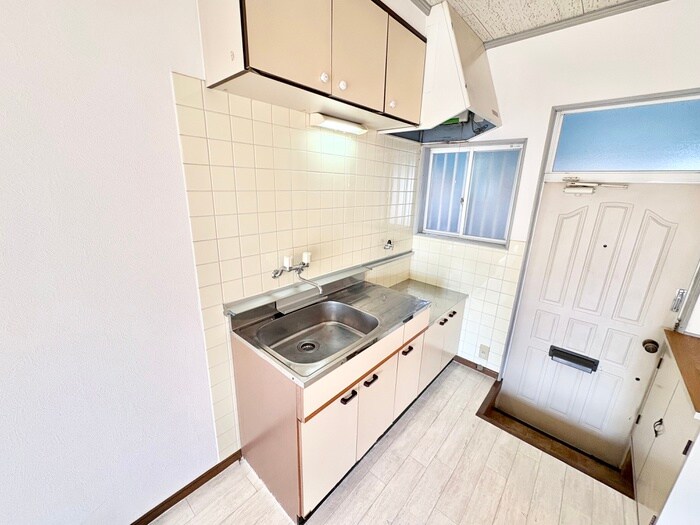 物件内観写真8　(キッチン)