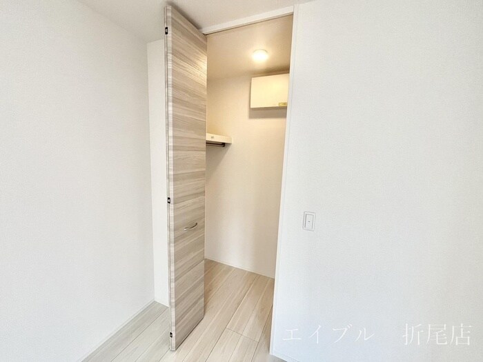 物件内観写真17　(収納)