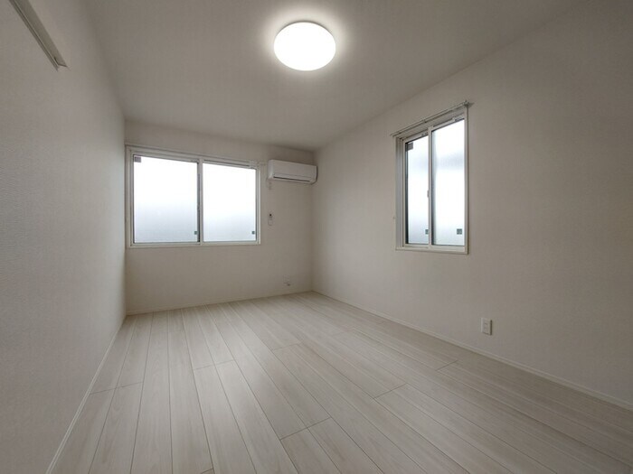 物件内観写真16　(居室)