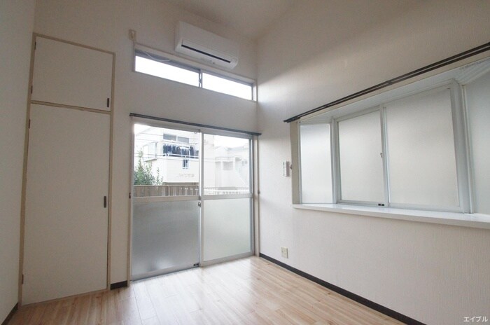 物件内観写真11　(居室)