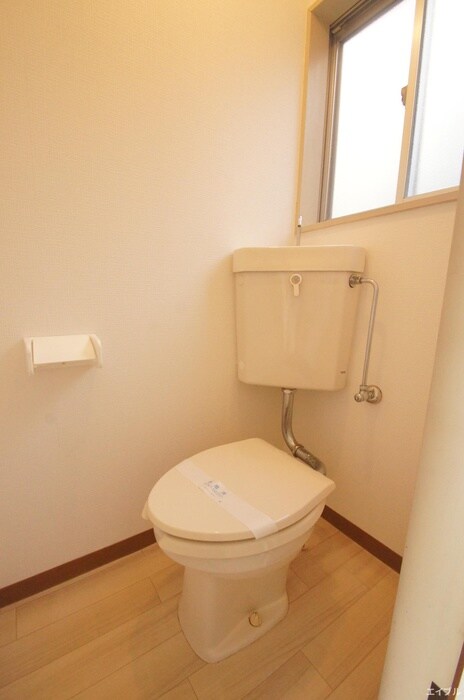 物件内観写真14　(トイレ)