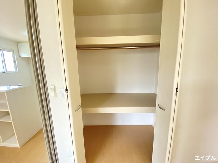物件内観写真13　(収納)