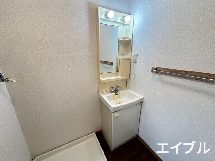 物件内観写真11　(洗面)