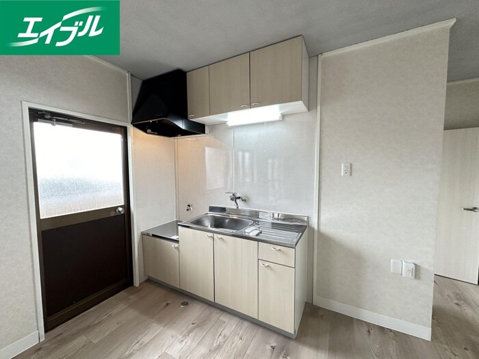 物件内観写真8　(キッチン)