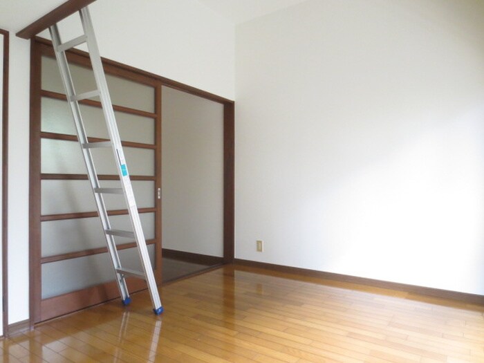 物件内観写真5　(居室)