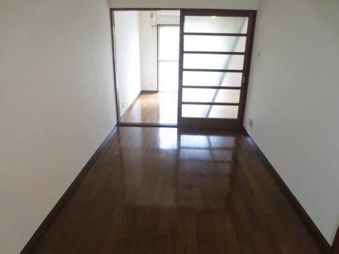 物件内観写真6　(居室)