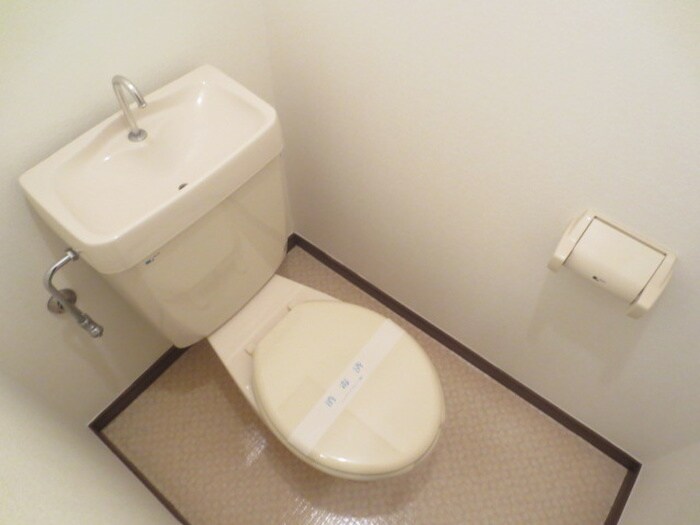 物件内観写真10　(トイレ)