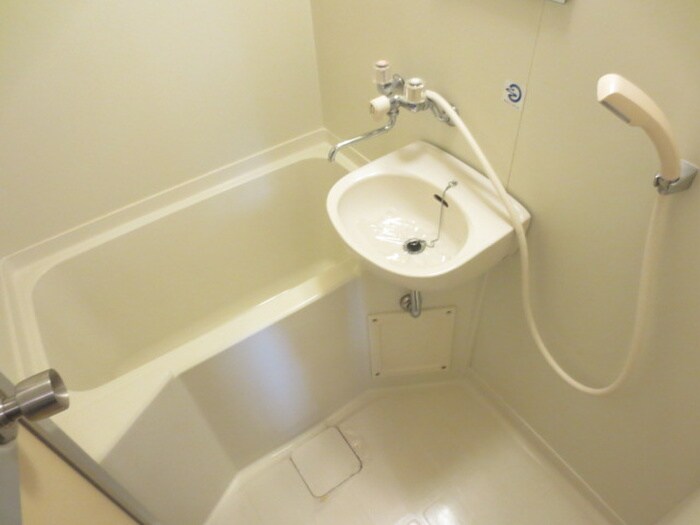 物件内観写真11　(バス／シャワールーム等)