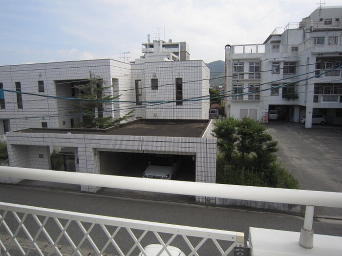 物件内観写真15　(室内からの展望)