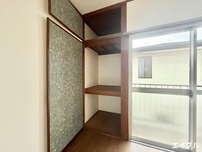 物件内観写真15　(収納)