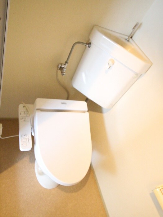 物件内観写真15　(トイレ)