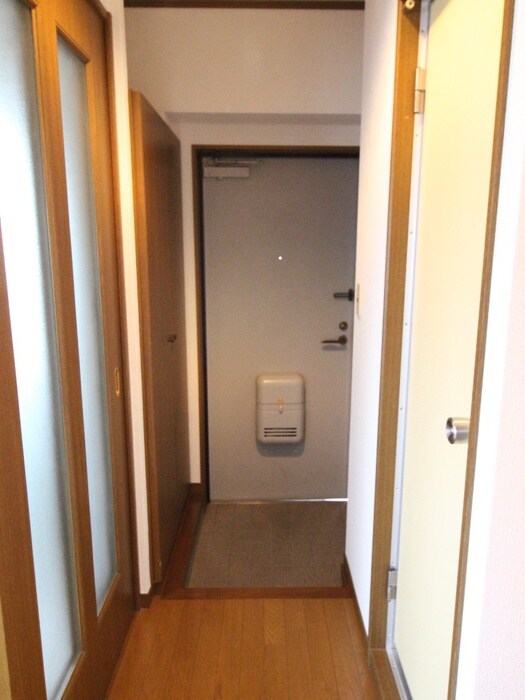 物件内観写真19　(廊下)