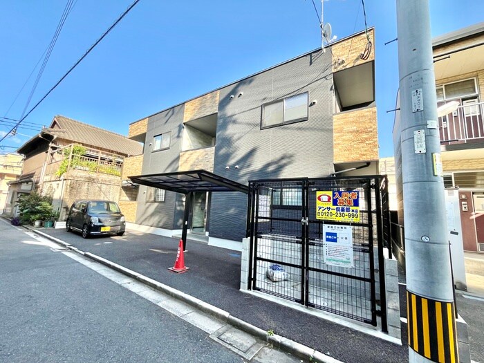 物件外観写真1　(外観写真)