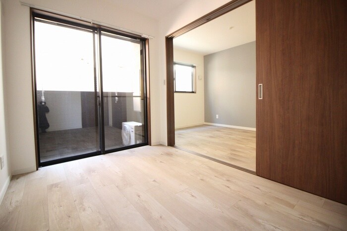 物件内観写真6　(居室)