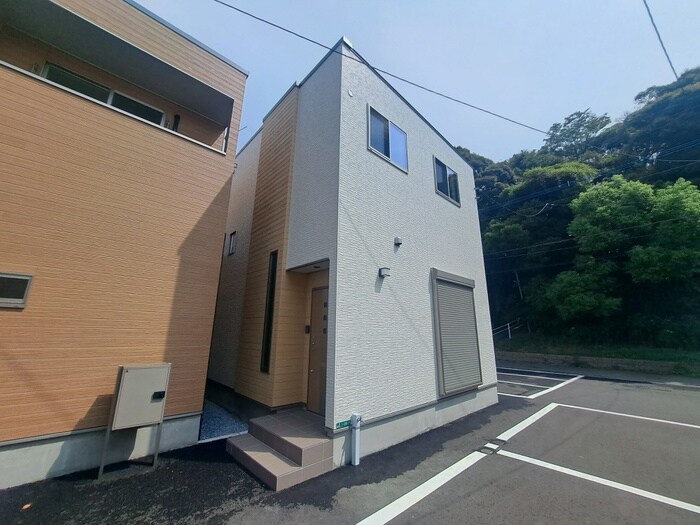 物件外観写真5　(外観写真)