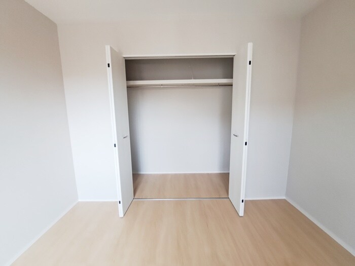 物件内観写真13　(収納)