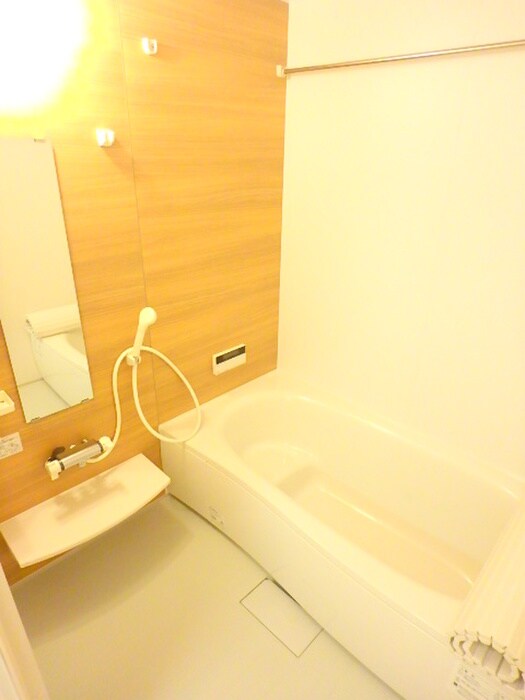 物件内観写真12　(バス／シャワールーム等)