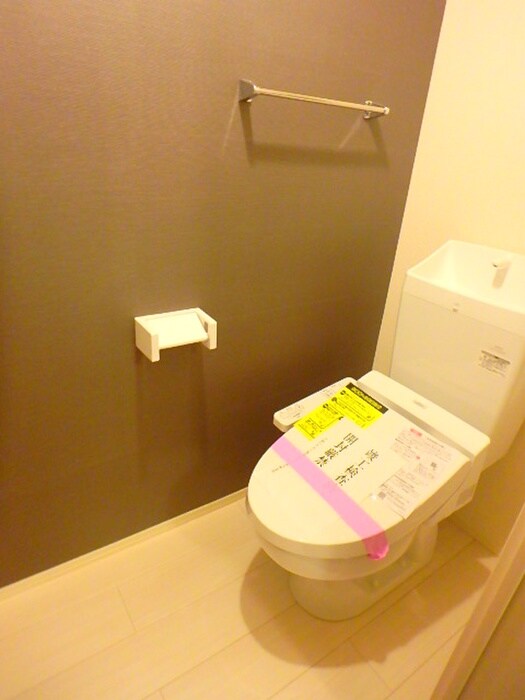 物件内観写真13　(トイレ)